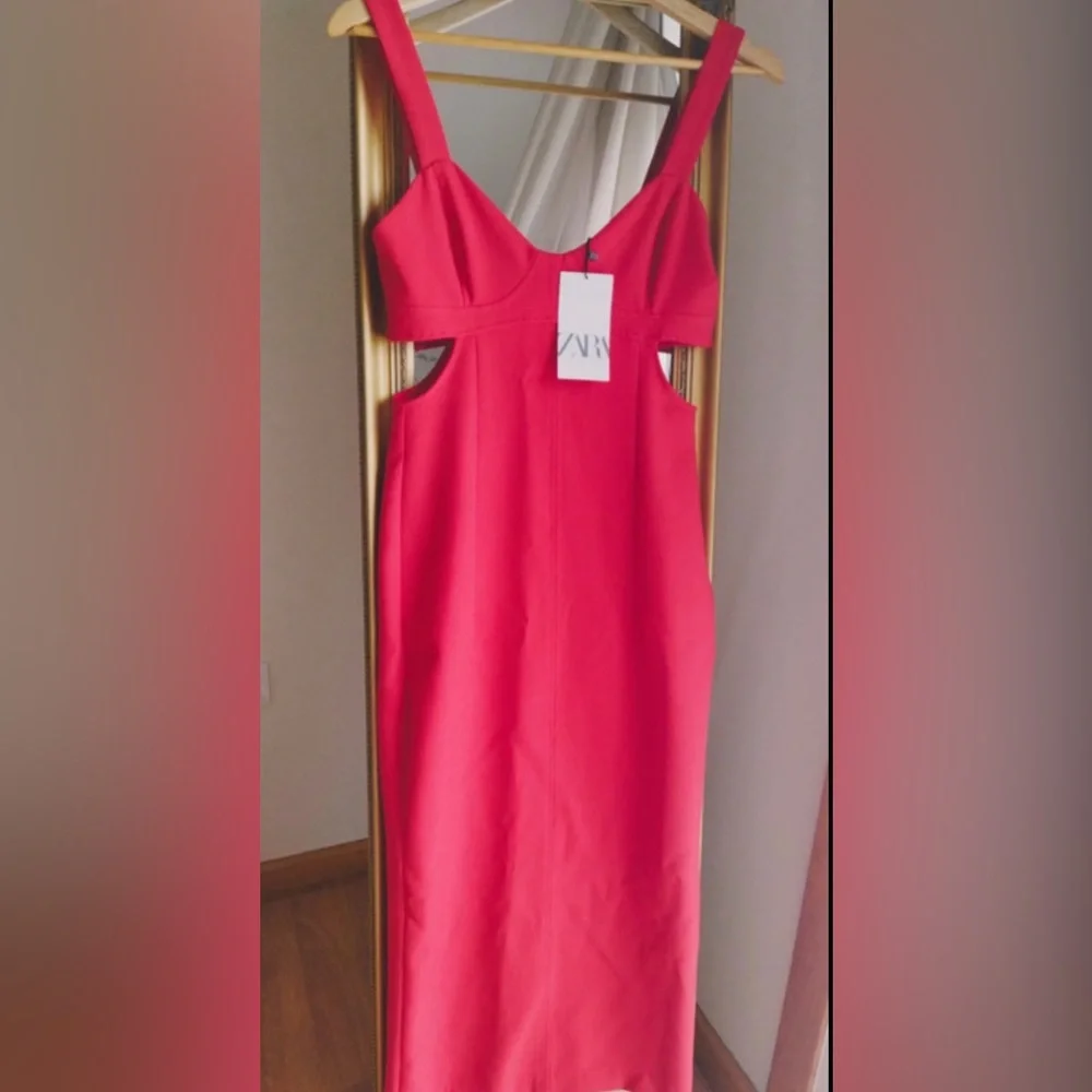 Red❤️🔥 - Picture 5 of 6